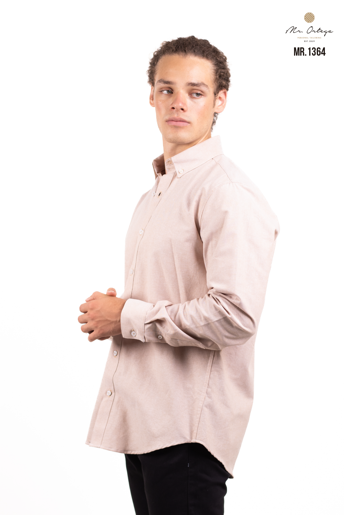 Camisa Mr Ortega lisa beige
