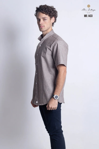 Camisa Mr Ortega manga corta marrón