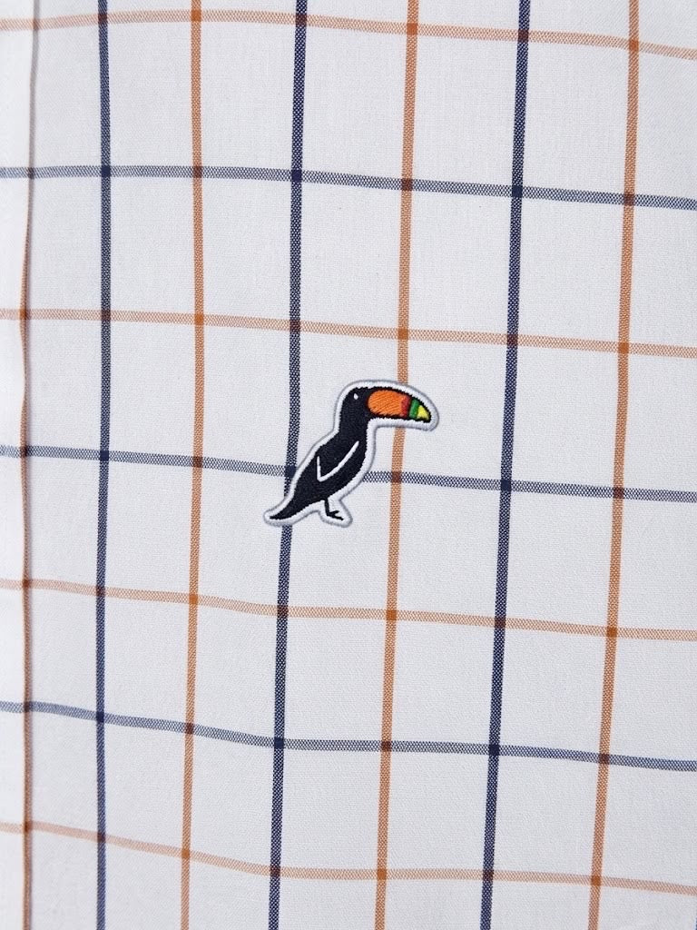 Camisa Tucane cuadrada blanca